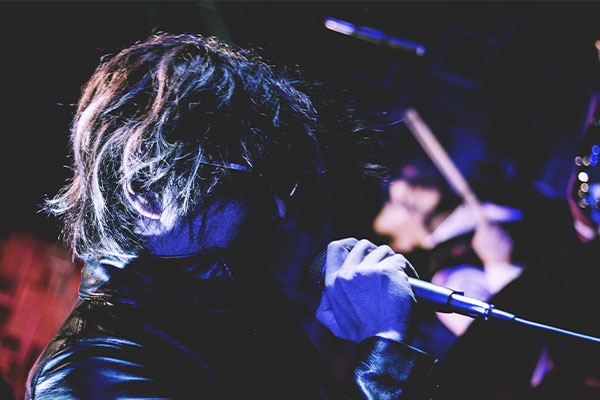 TETSU SHIRAHASHI | Vocal, Design, Film and Produce.