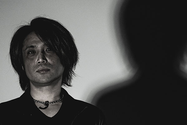 TETSU SHIRAHASHI | Vocal, Design, Film and Produce.